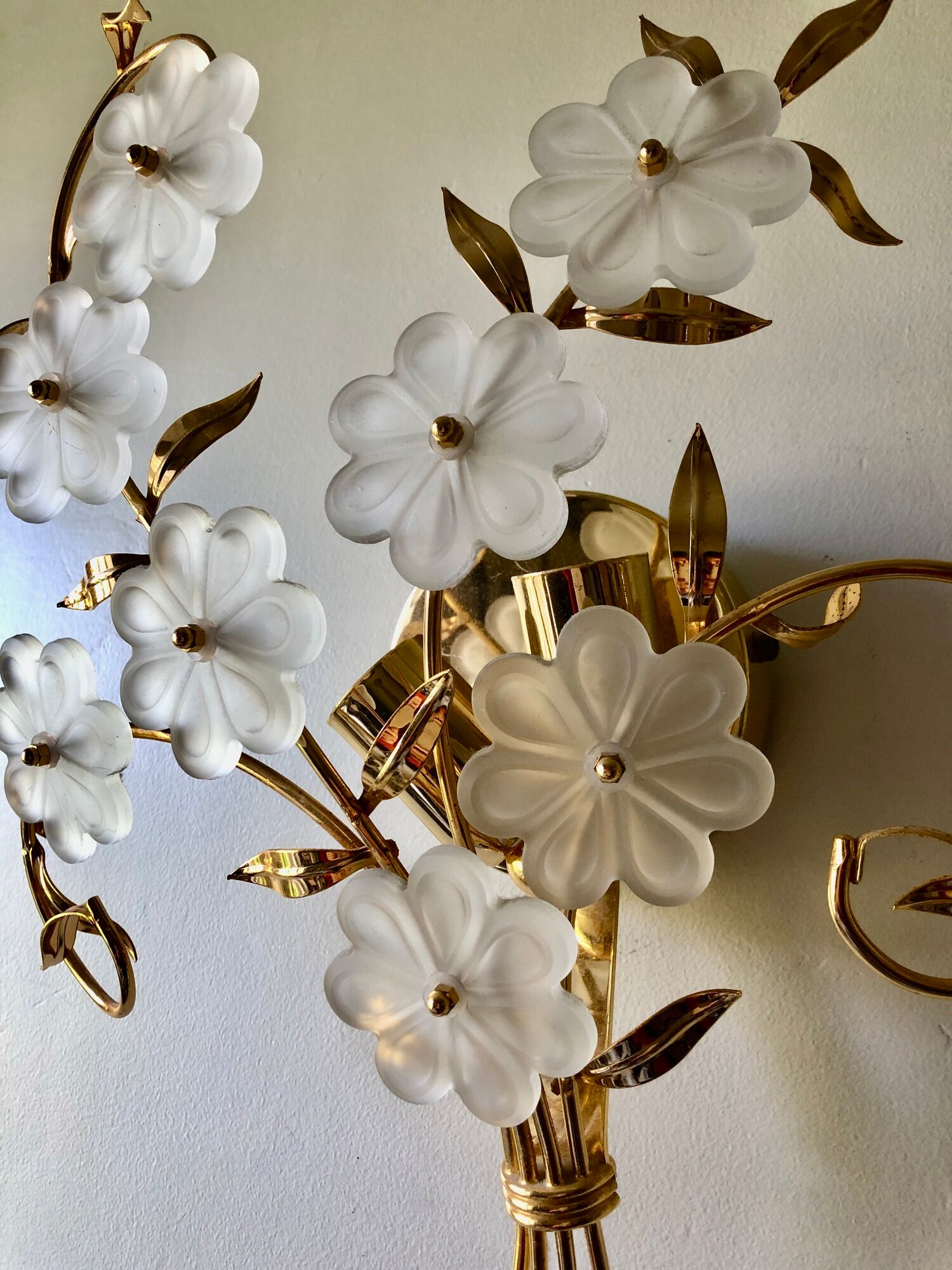 Pair of Italian wall lamps with a bouquet 1980