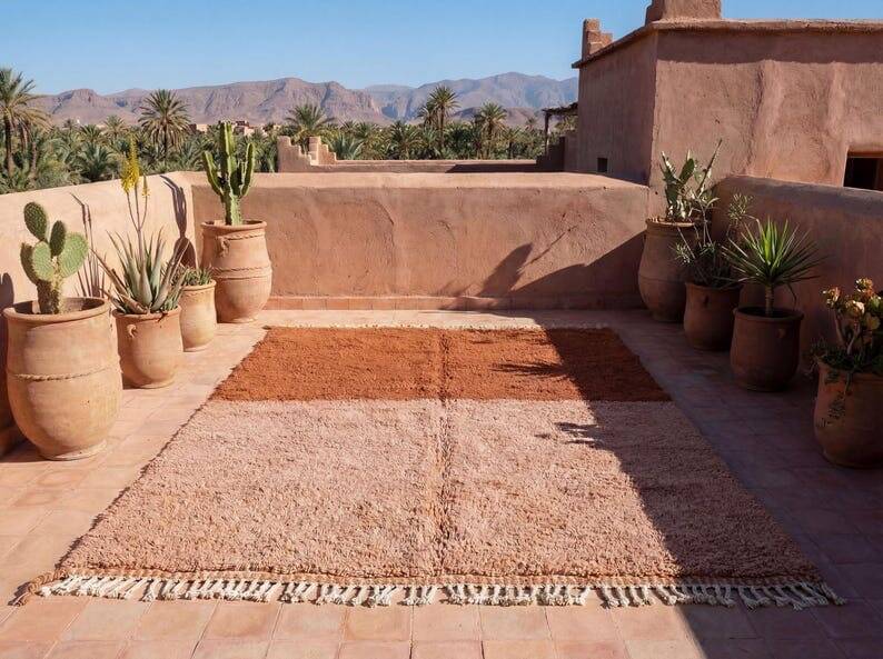 Traditional handwoven Berber rug size 100x200 cm