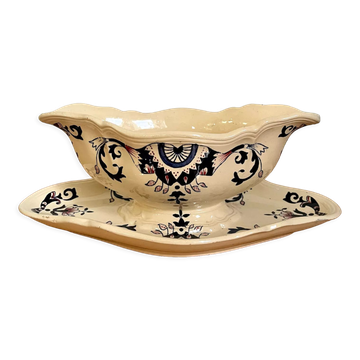 Longchamp iron earth gravy dish