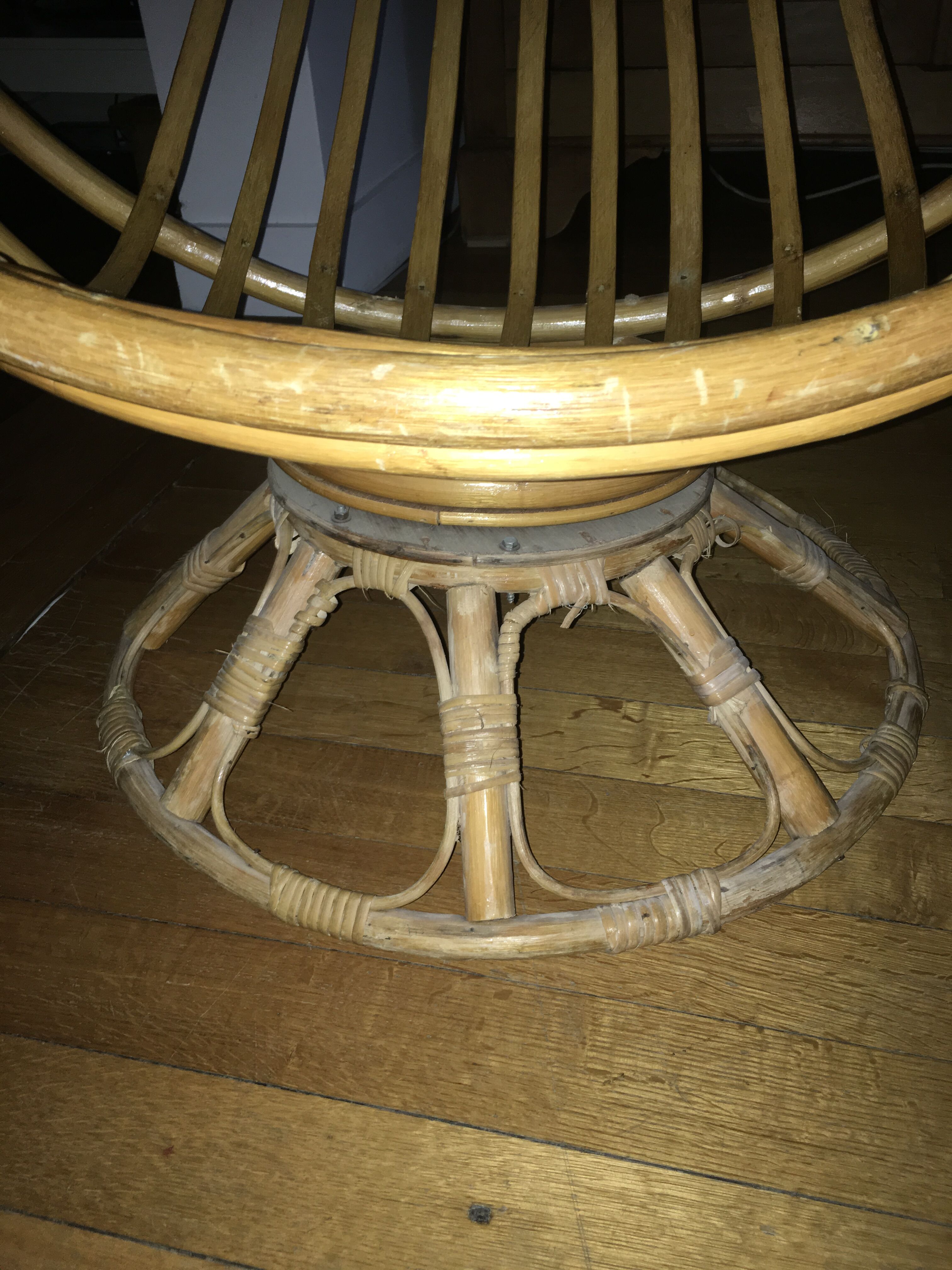 Chair swivel rattan