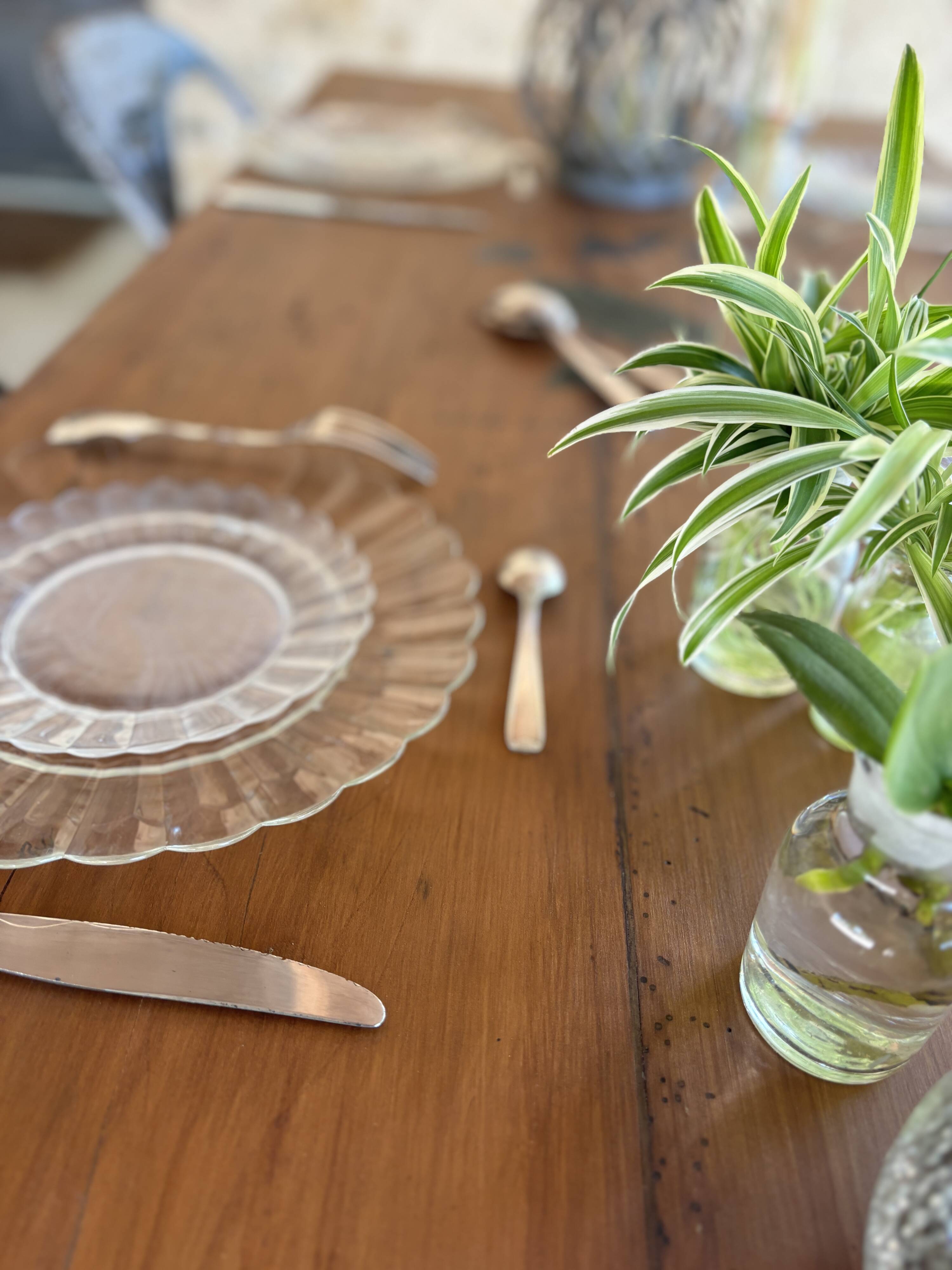 Farmhouse table with turned solid wood legs