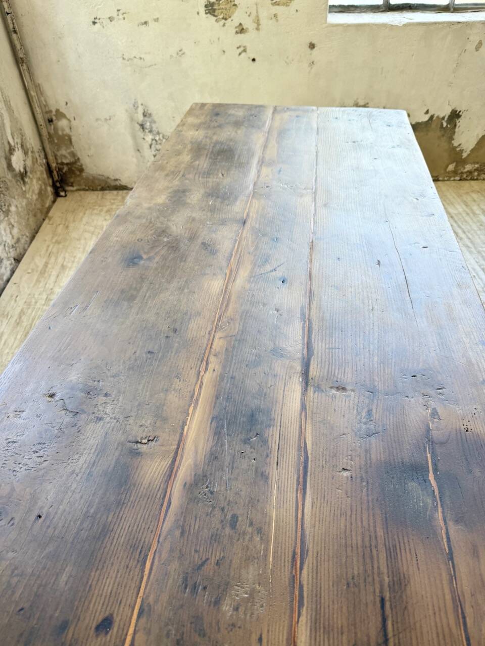 1950s oak farmhouse table with spindle legs