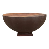 Round coffee table in wood