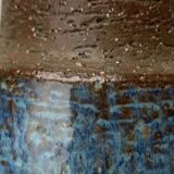 Minimalist studio pottery vase from mid-century Danish artist Michael Andersen, Bornholm, 1960s.