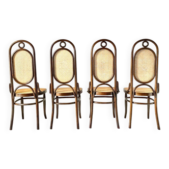 Chaises Thonet, modèle 207, lot de quatre