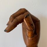 Main articulée en bois