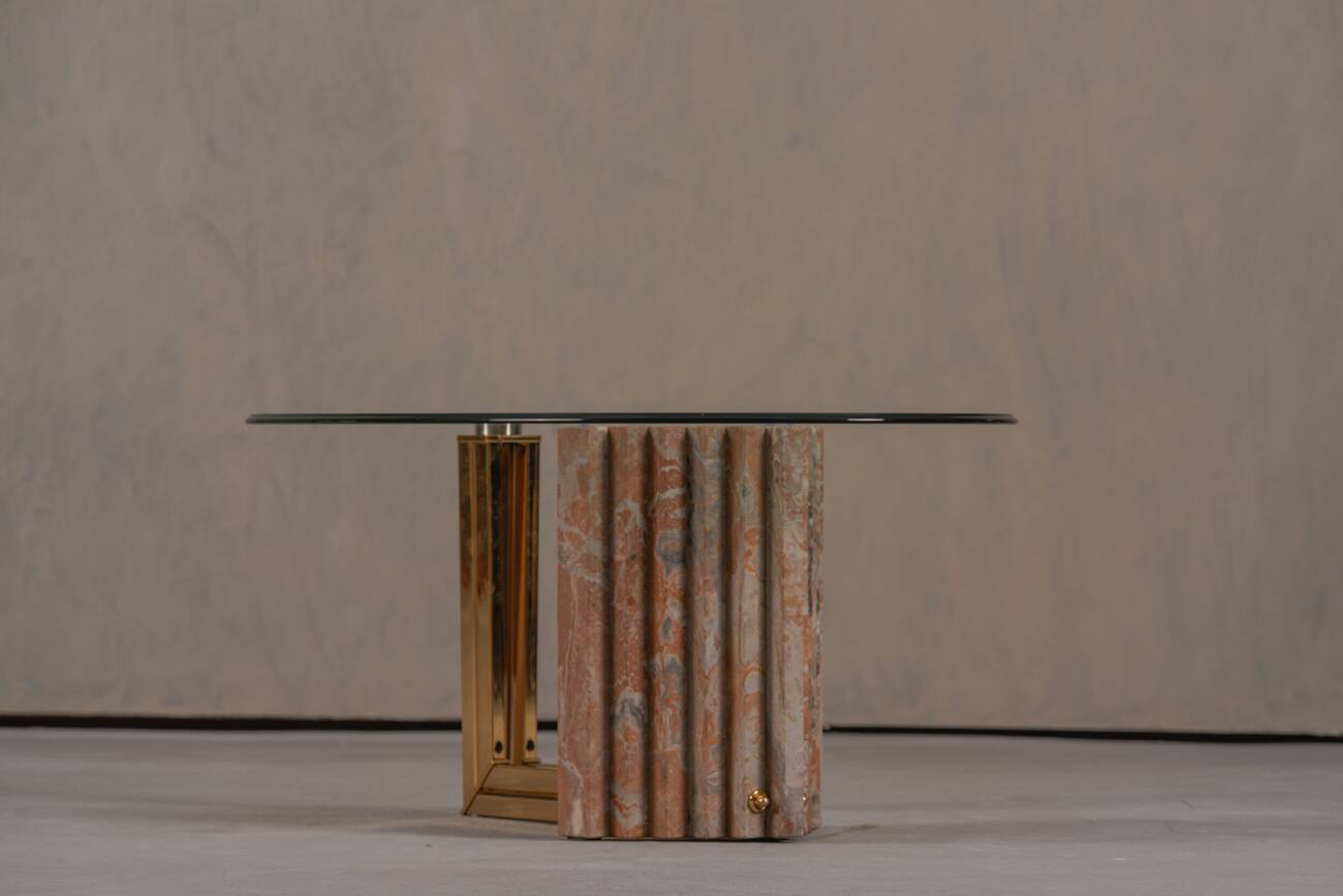 Table basse en marbre et laiton par Italo Valenti, Italie, années 1970.
