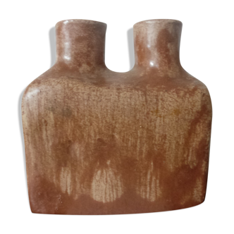 Double sandstone vase