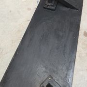 Table basse scadinave en pin massif collé non signé 100x35h 50