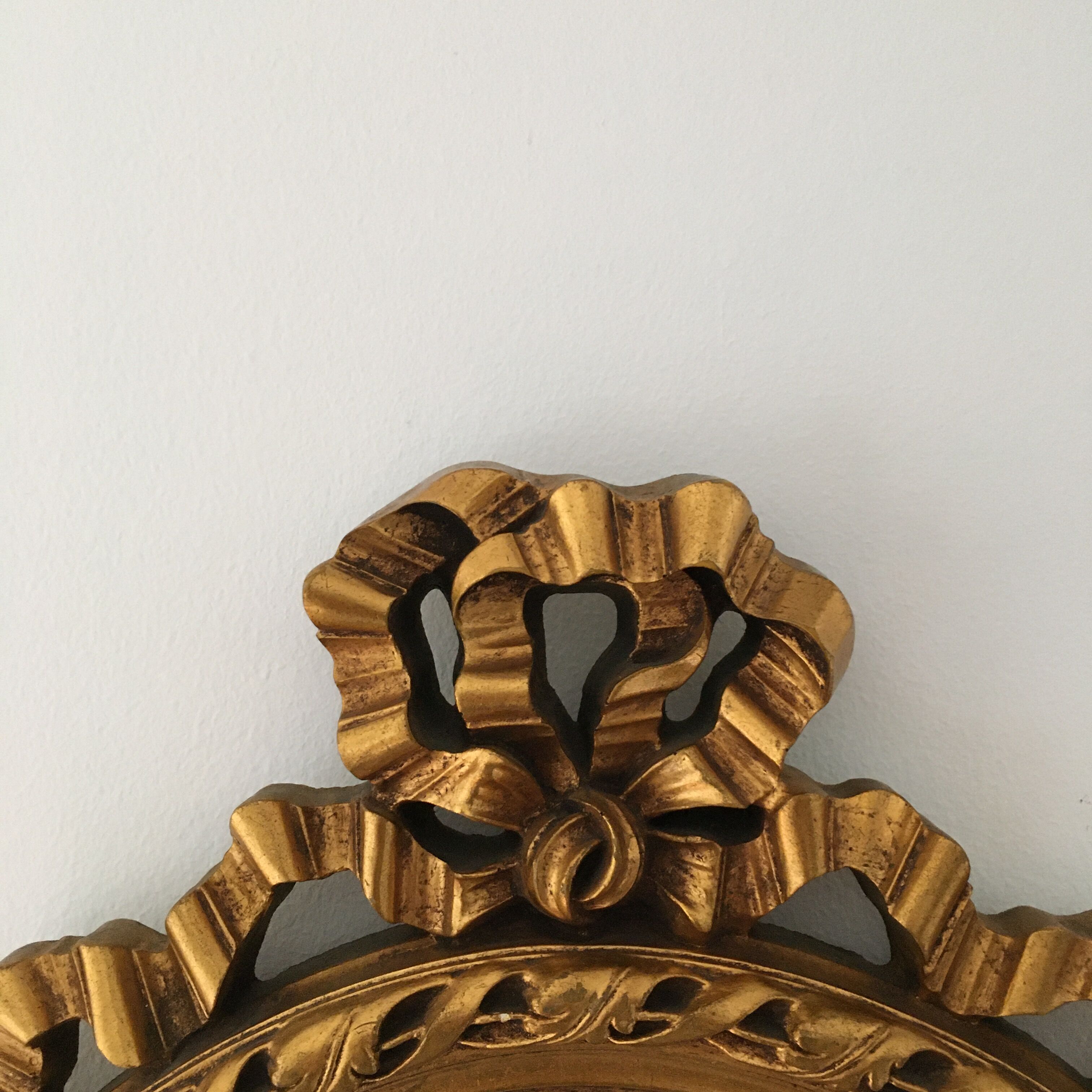 Oval knot mirror 55x35cm