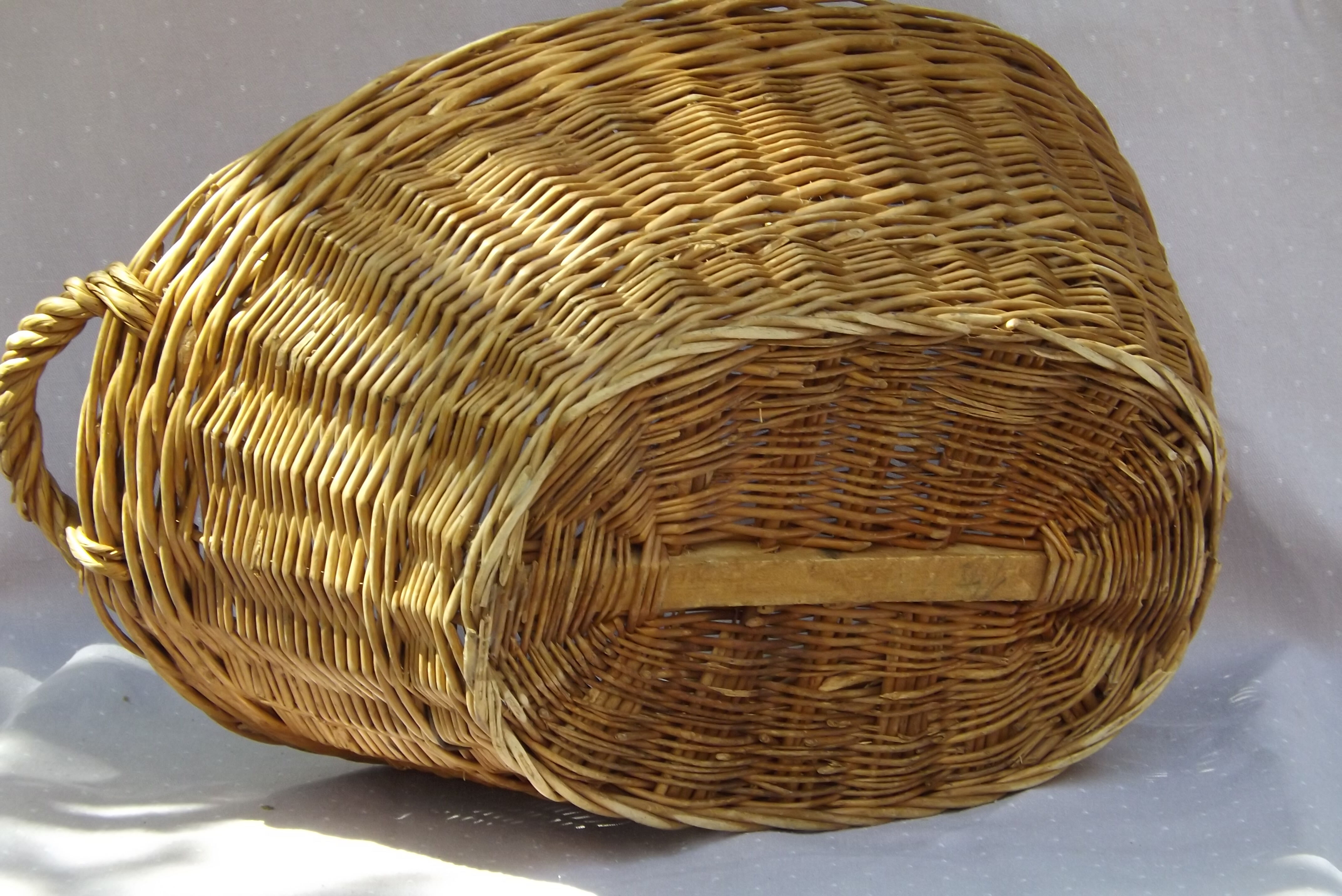 Old Wicker laundry basket