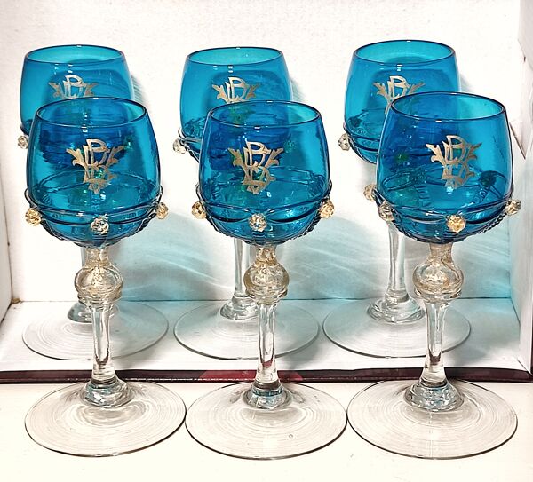 Verres soufflés anciens de Murano