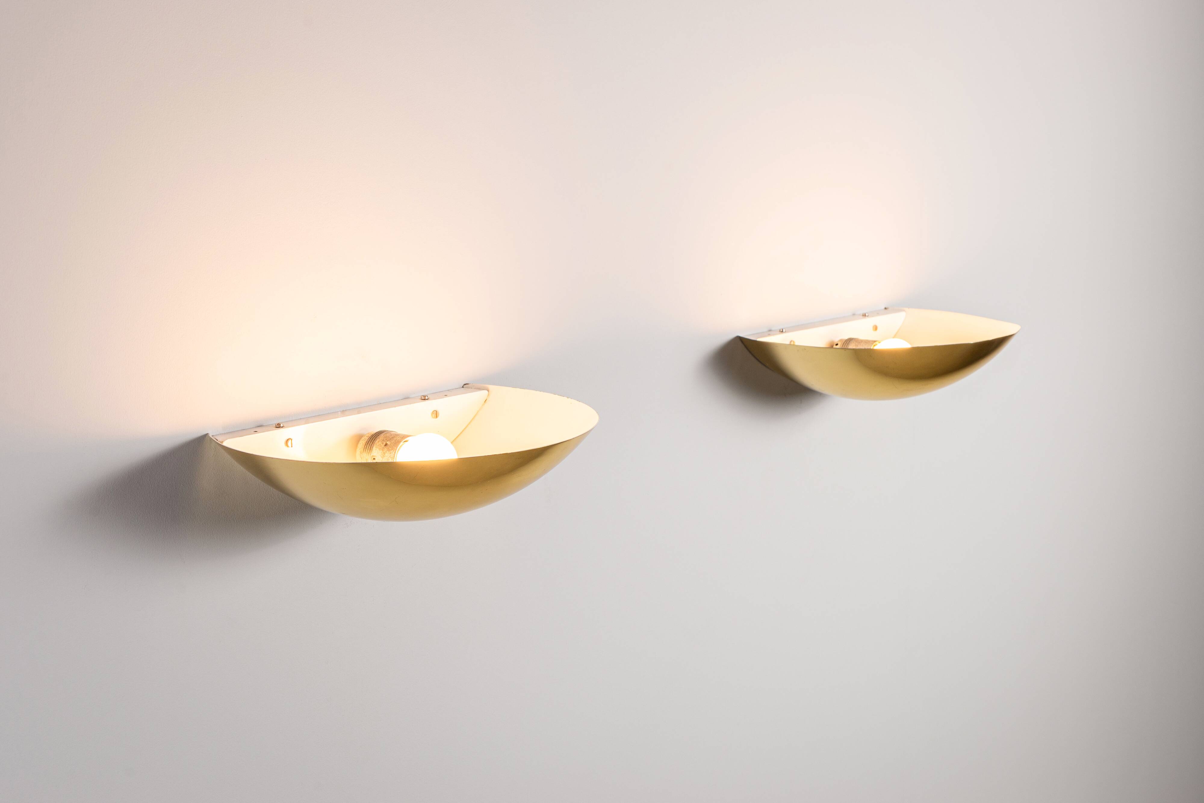 Pair of J.T. Kalmar model 8029 uplighters