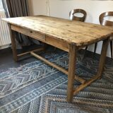 Farm table