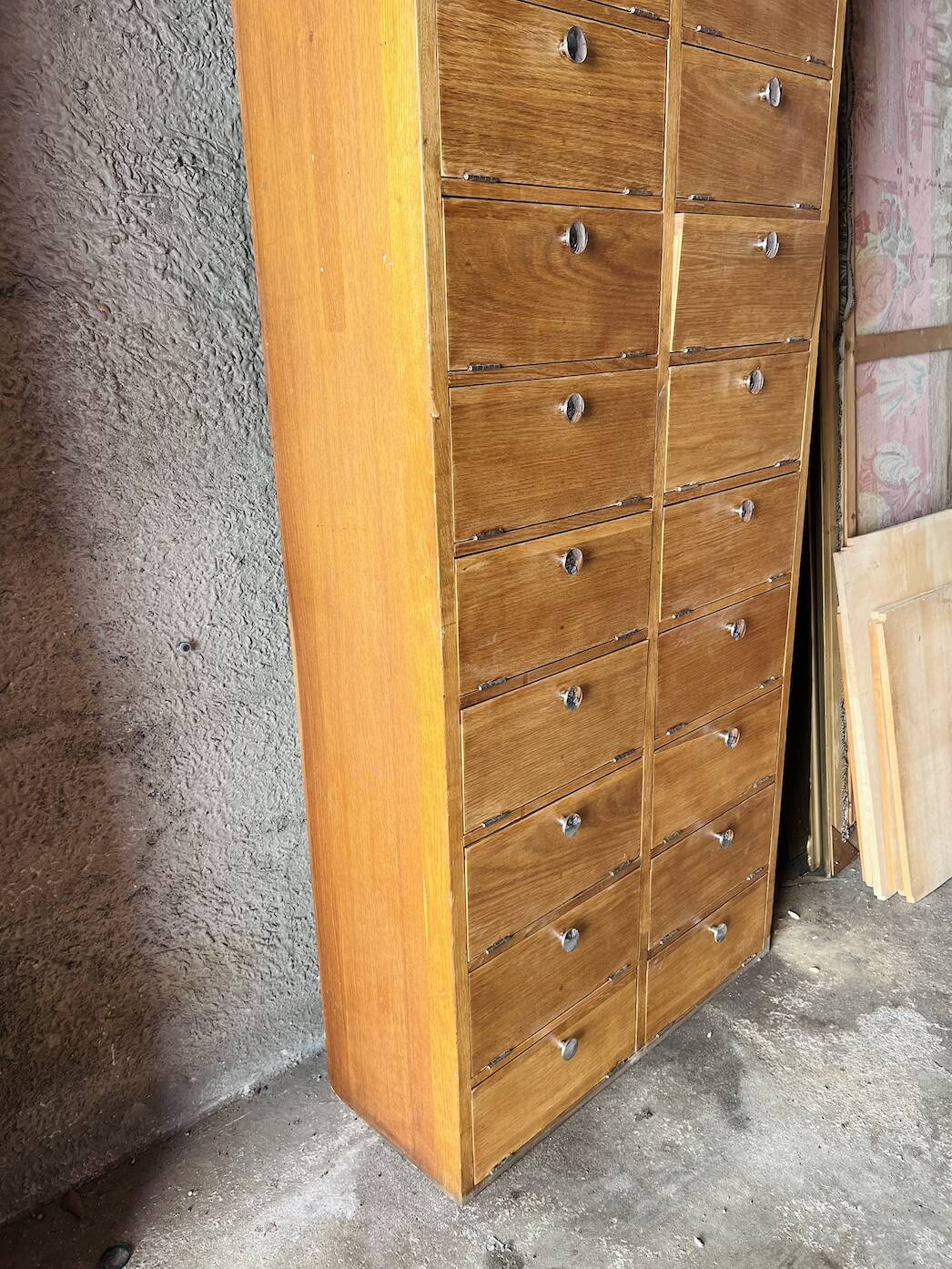 Un Meuble De Notaire / Métier Double Colonnes à Clapet (Restaurer)