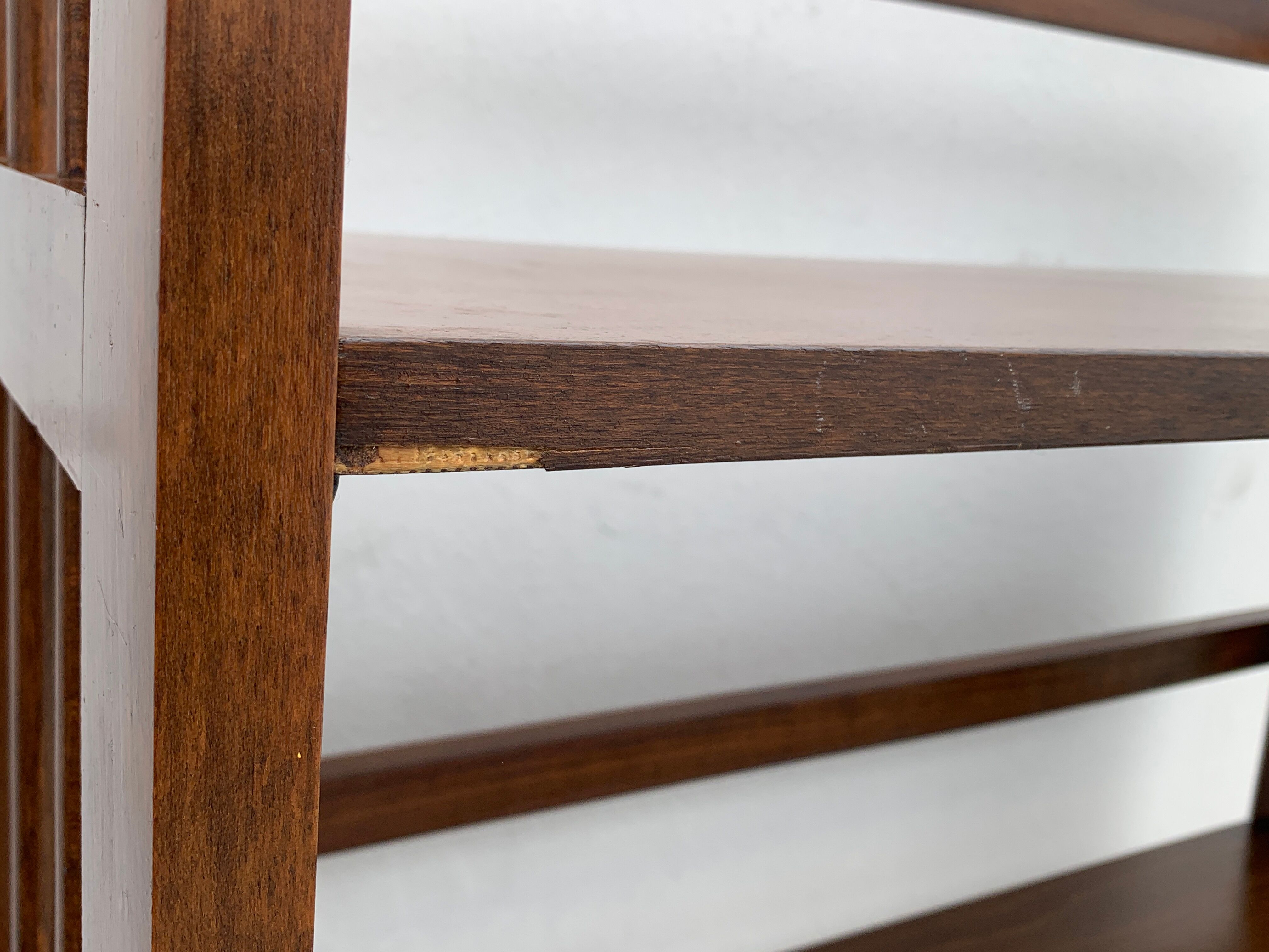 Pair of folding wooden bookcases, 4 shelves, 1950