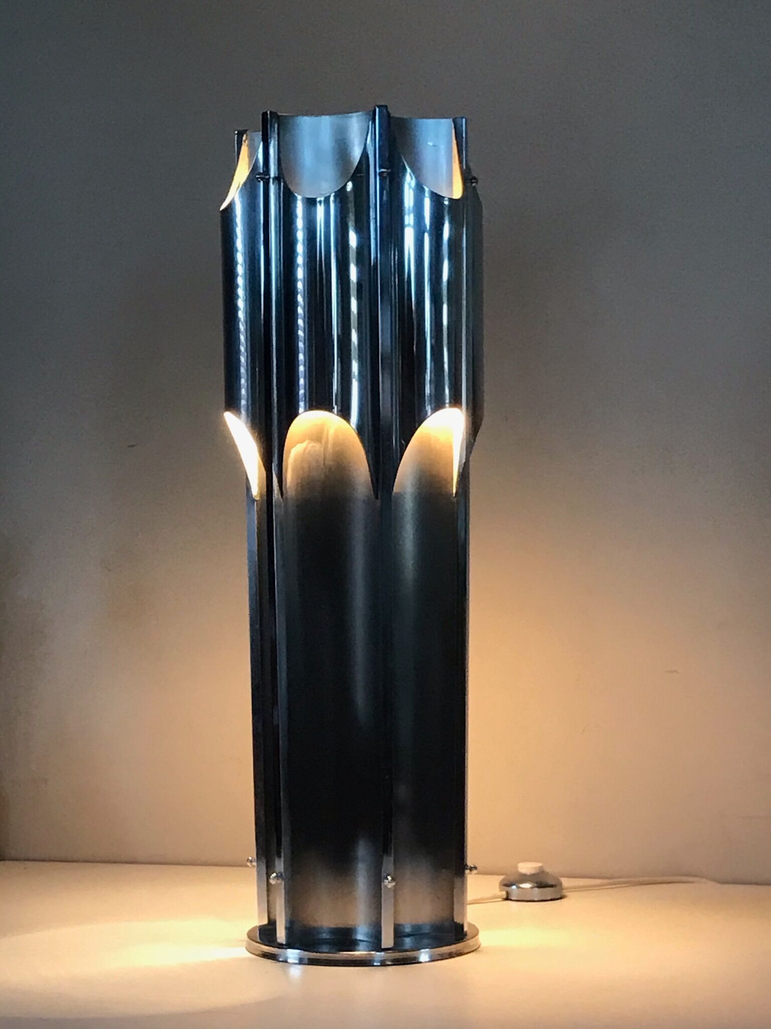 Organ lamp design 70 years