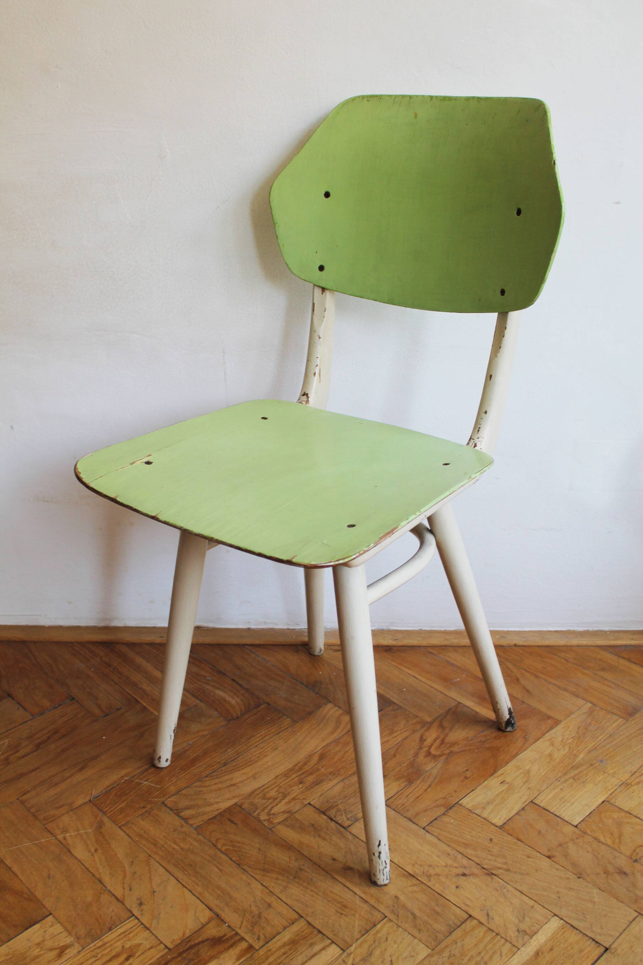 Set of 6 vintage TON chairs in painted wood, Czechoslovakia, 1964
