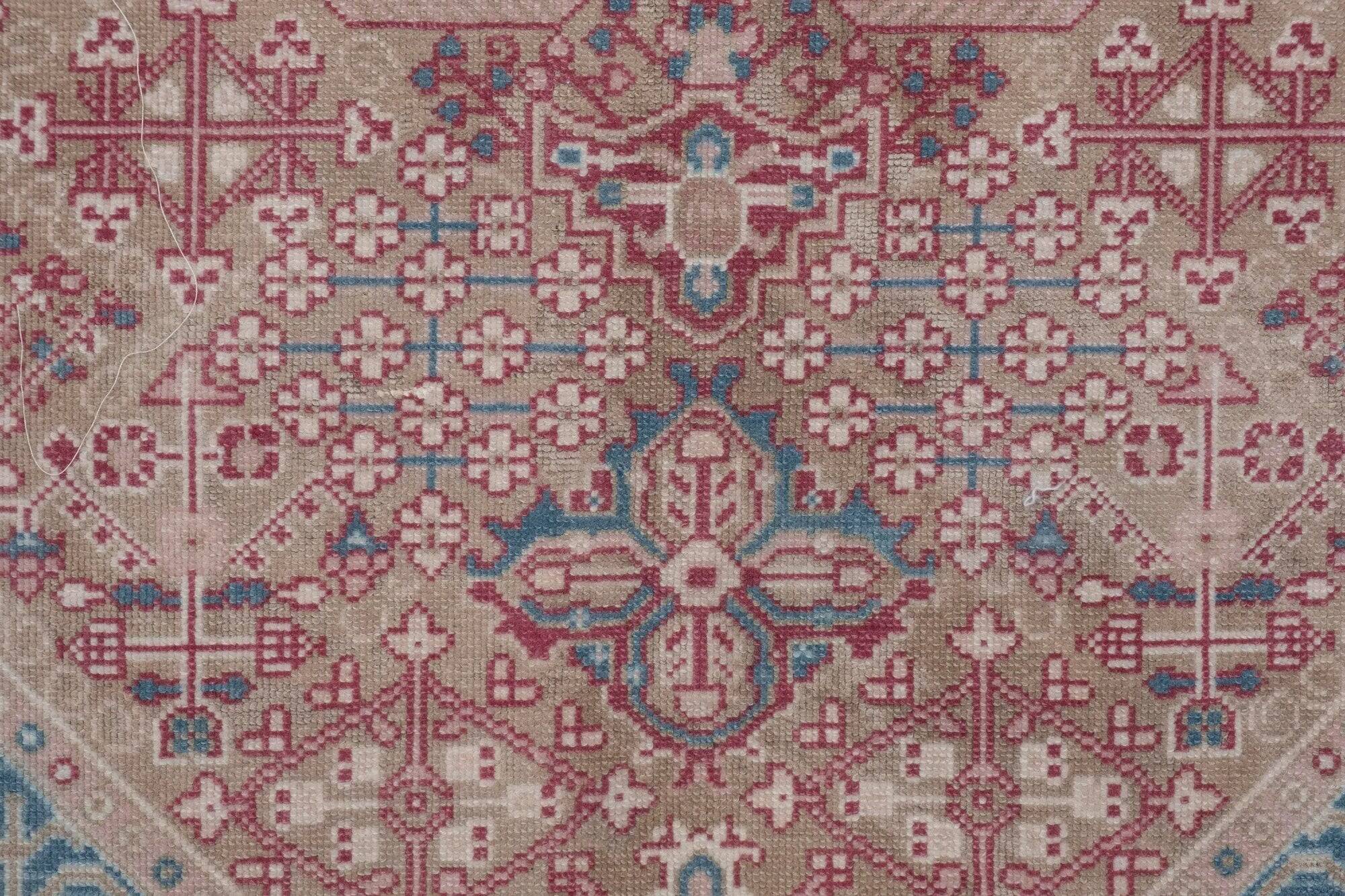 Vintage Turkish Oushak rug 146x192 cm