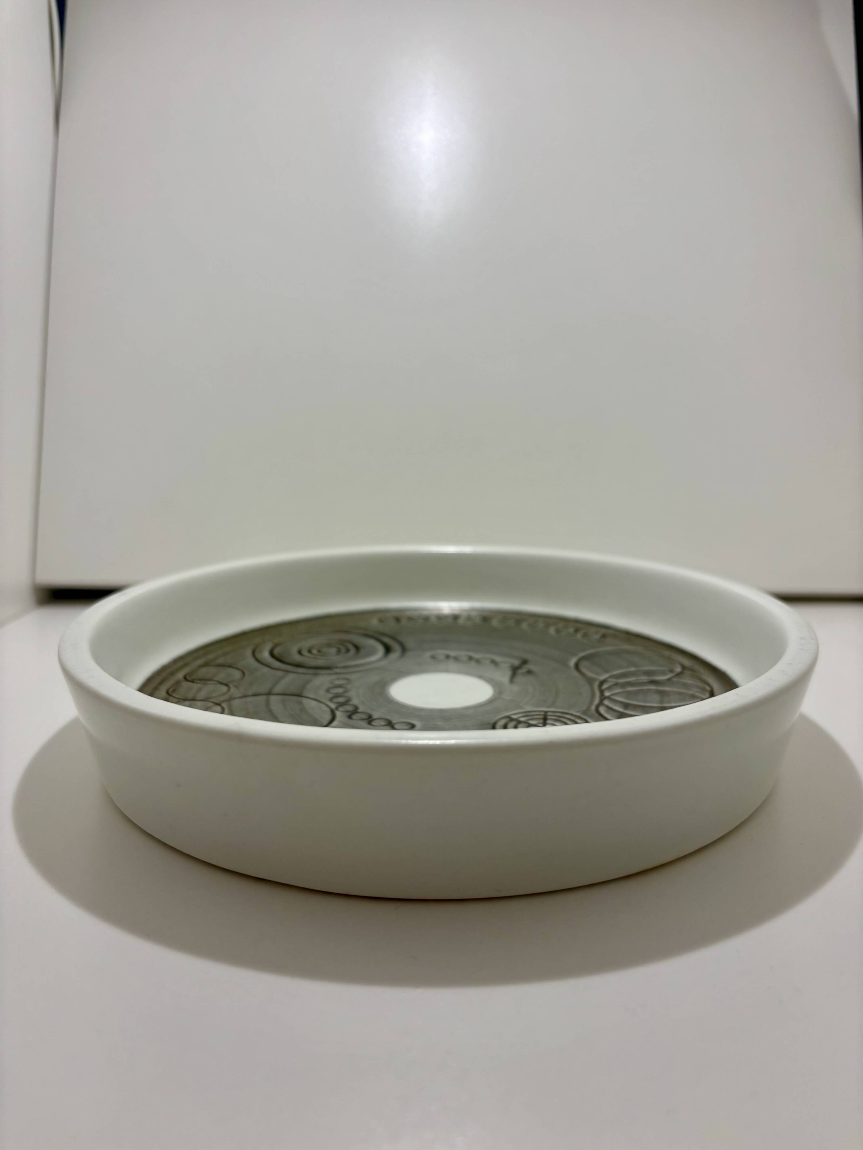 Ceramic dish / bowl, Sarek by Olle Alberius for Rörstrand - Sweden - 1960
