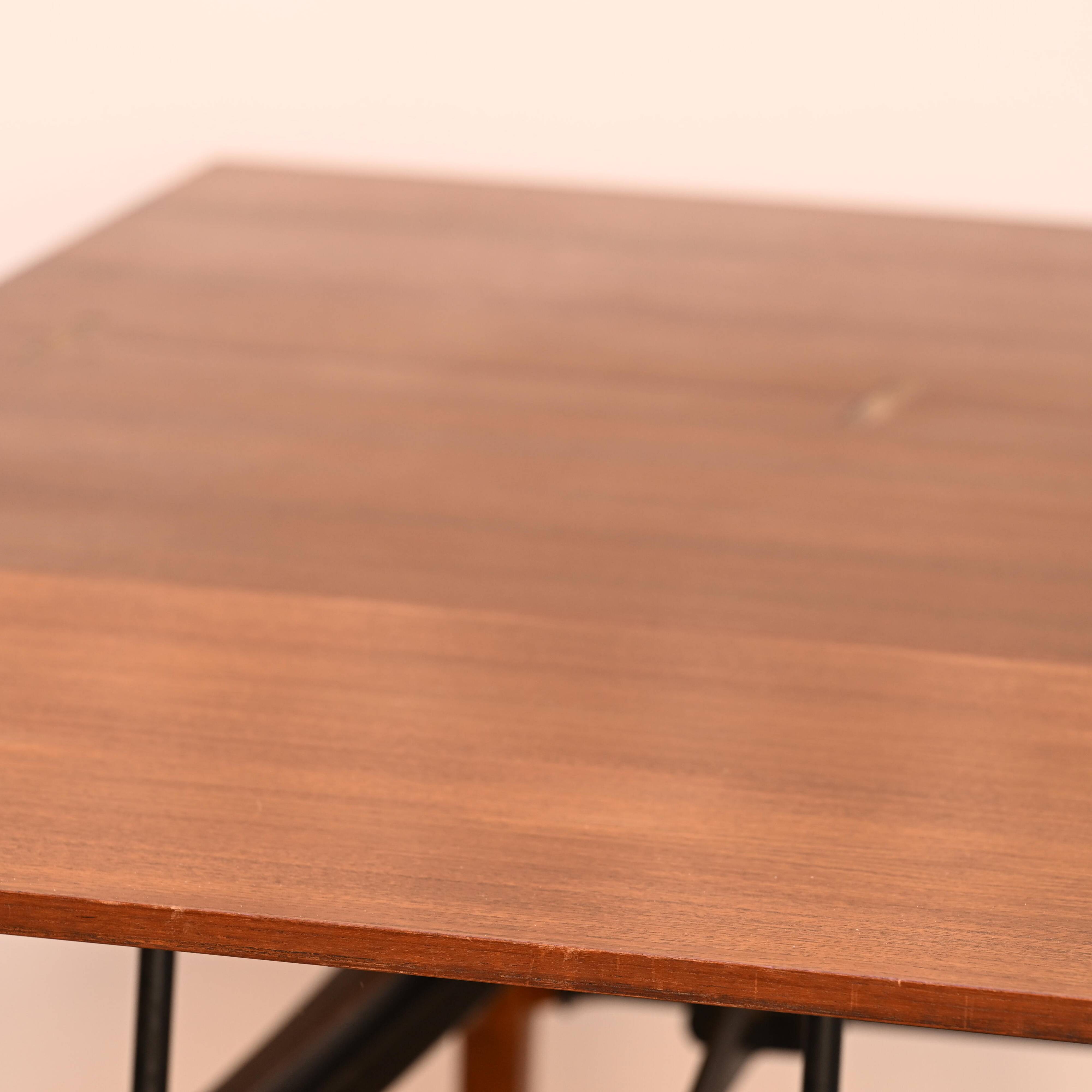 Modular table from the 70s