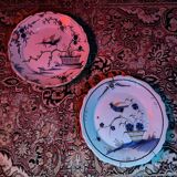 2 Plates in Nevers Earthenware (known as La Rochelle) | Bird | 18th century