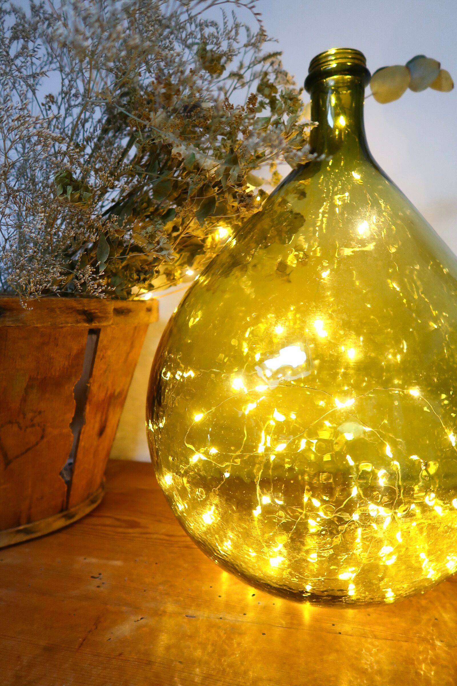 15-litre green demijohn