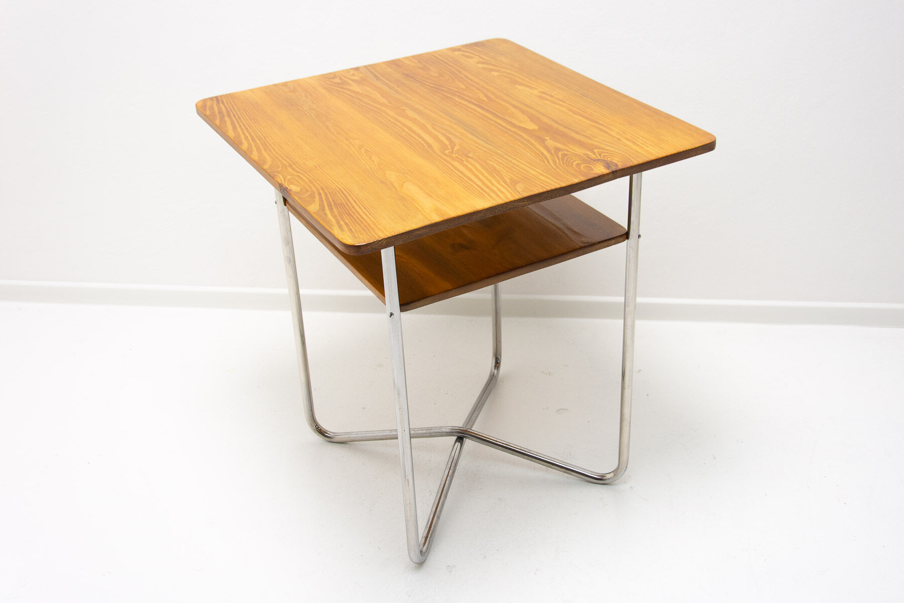 Table basse Bauhaus, Tchécoslovaquie, années 1930