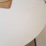 Scandinavian extendable table with butterfly extensions