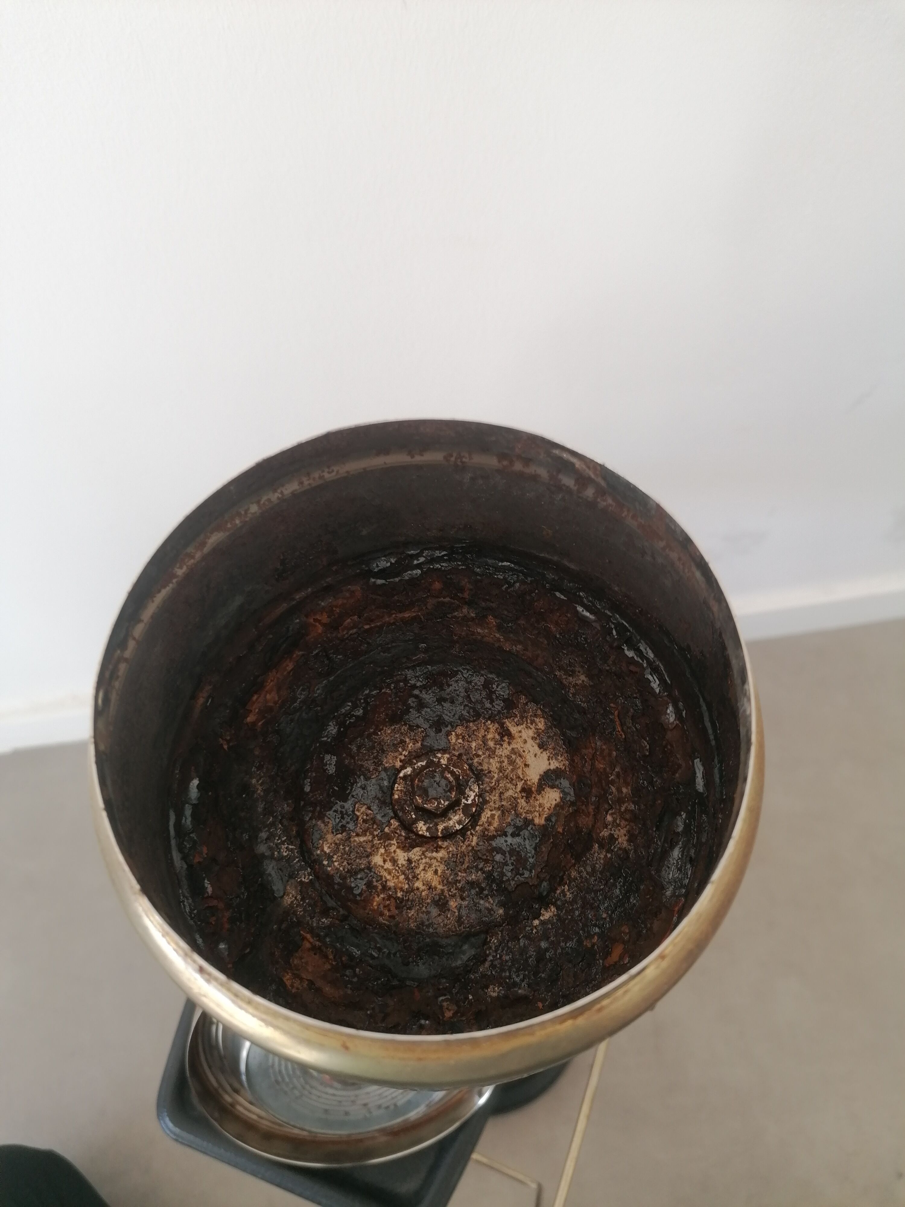 Old standing ashtray 50