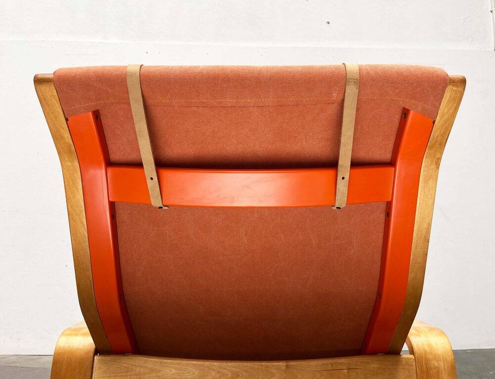 Mid-century modern Pulkka lounge chair by Ilmari Lappalainen for Asko, 1960s.