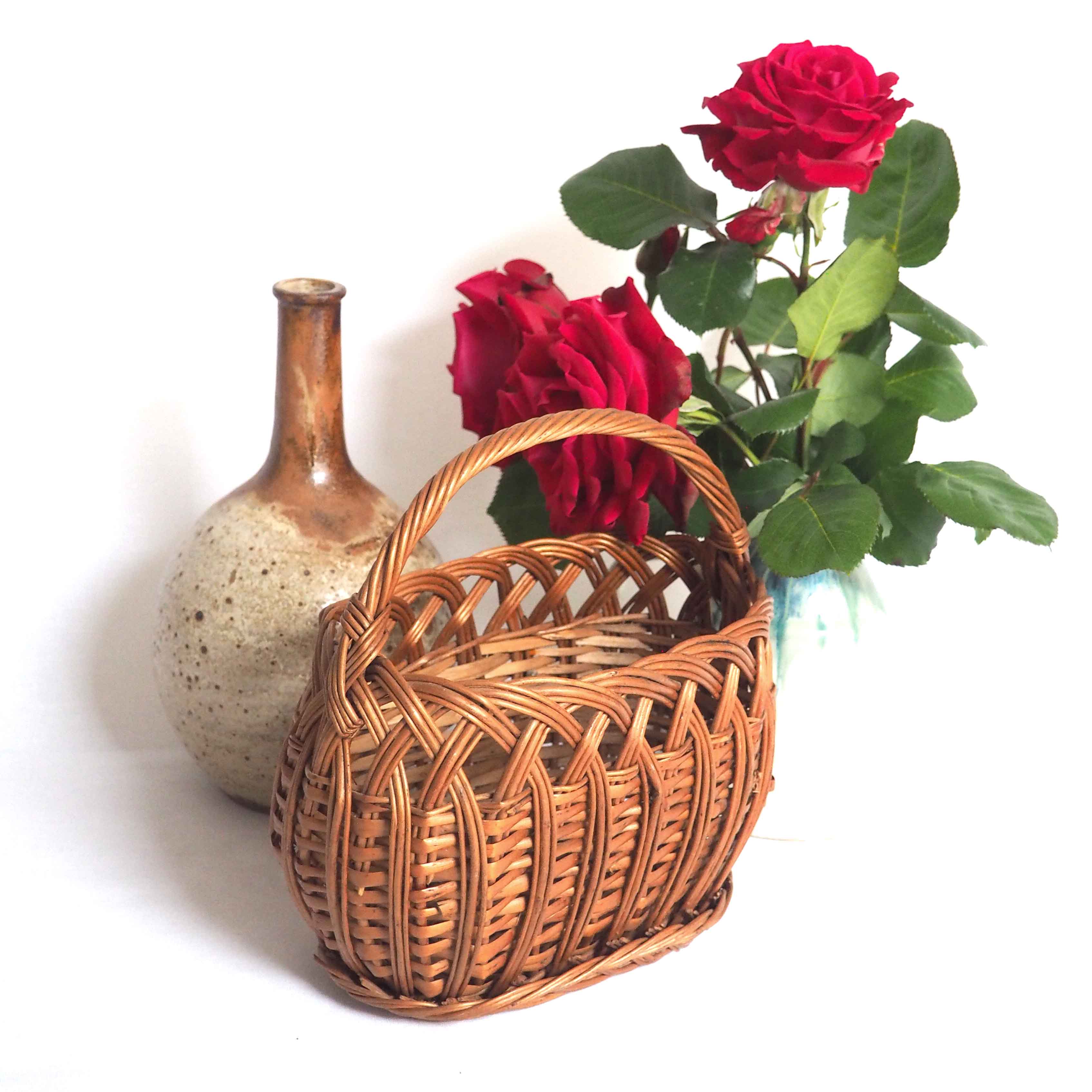 Mini old wicker basket