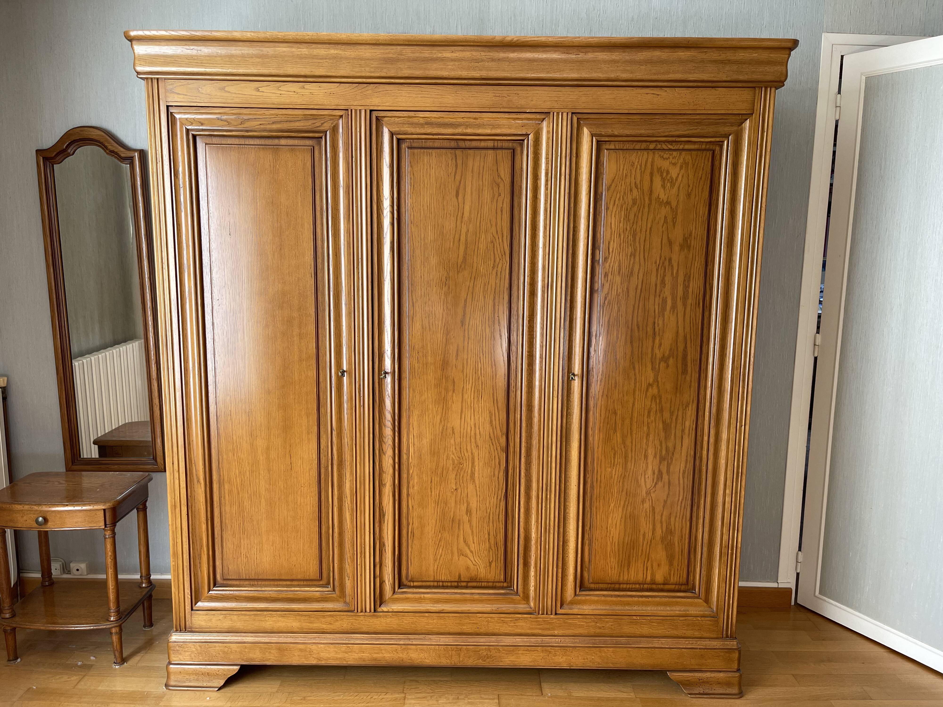 Large solid oak cabinet