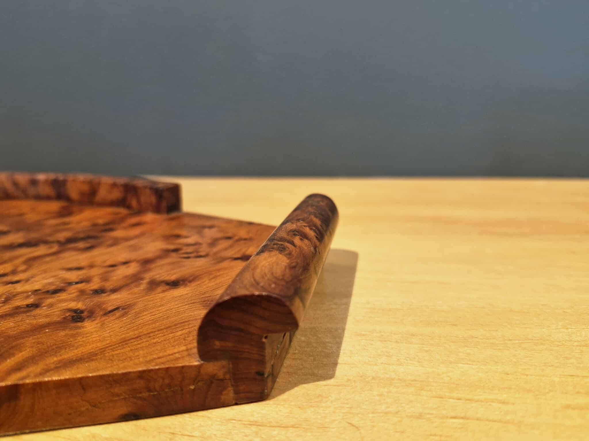 Office organiser / Wooden thuya catchall