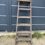 escabeau en bois