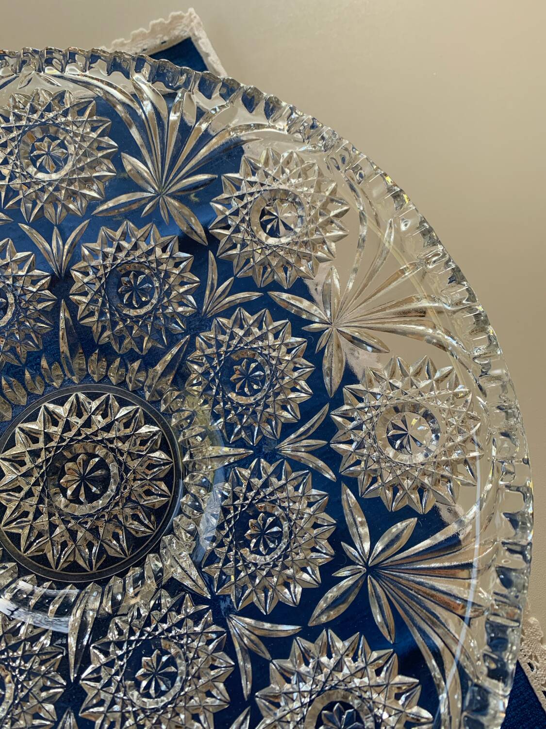 Chiseled glass fruit bowl