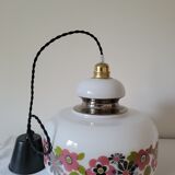 Flowered opaline suspension