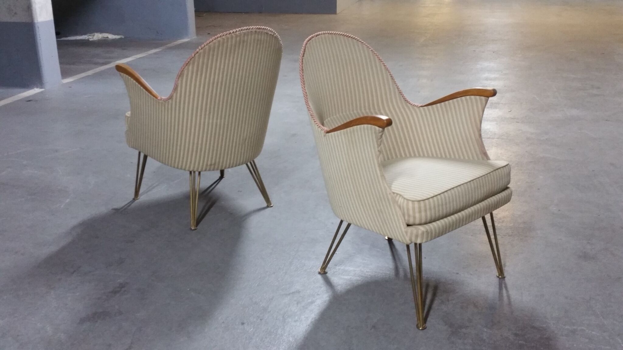 Paire de fauteuils années 50/60