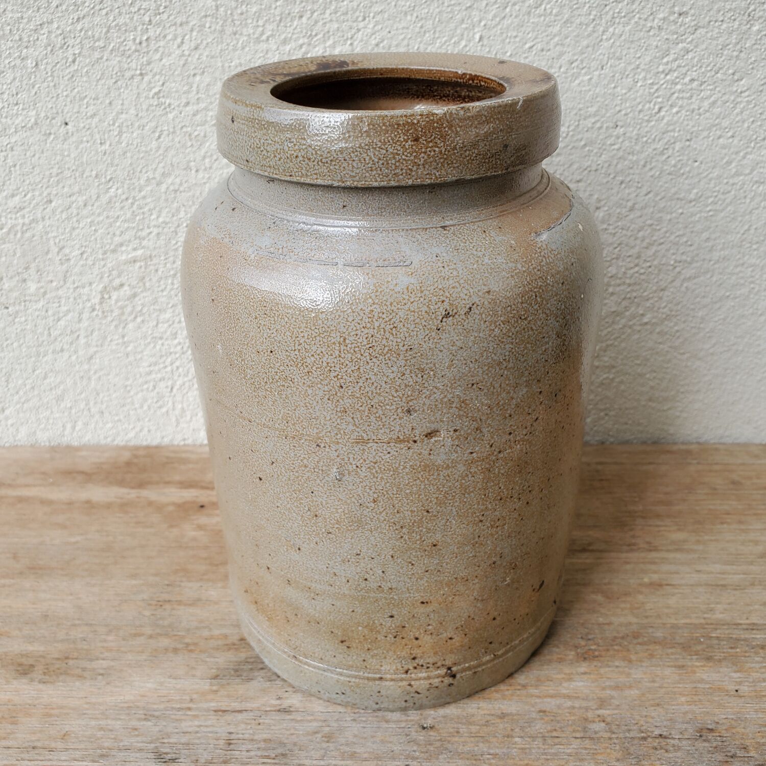 Pot DRGM en céramique allemande