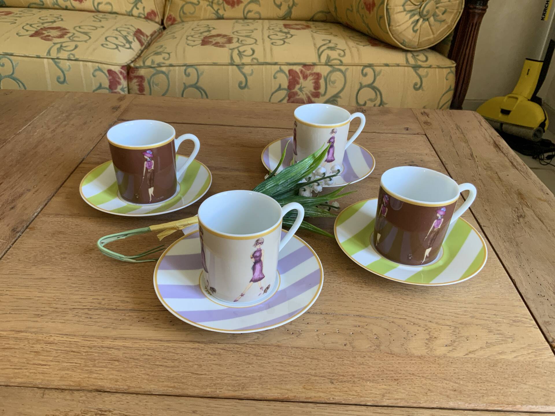 4 cups and saucers porcelain Menard de Noblat - shopping series