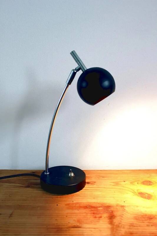 Vintage black eyeball lamp