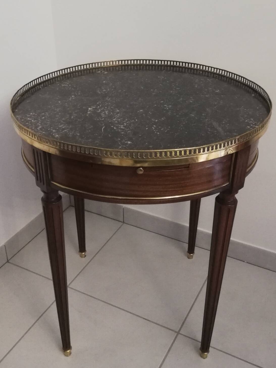 Mahogany hot water bottle table