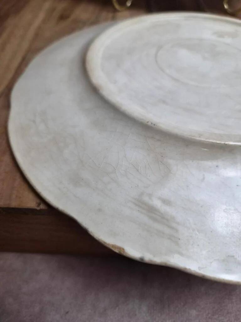 Set of 2 Longchamp ironstone plates model Lila Art Nouveau 22 cm