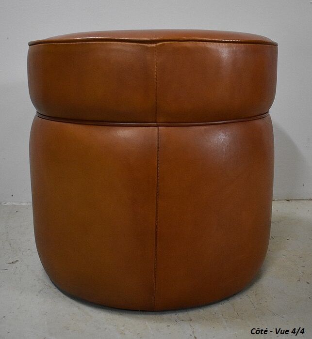 Sheep leather pouf