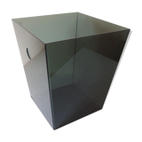 Pyramidal paper basket in transparent gray plexi