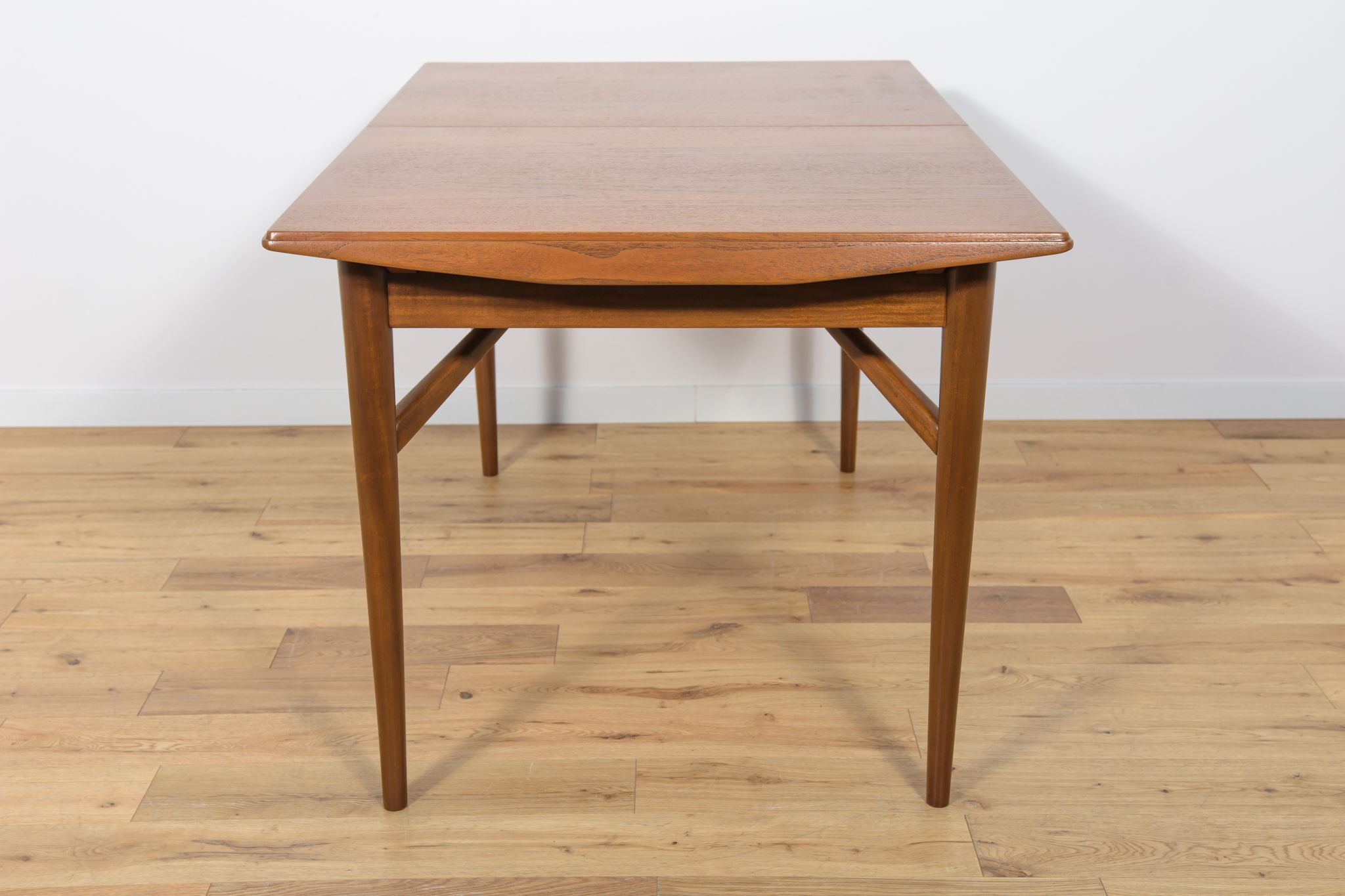 Table à manger en teck extensible du milieu du siècle Everest, années 1960