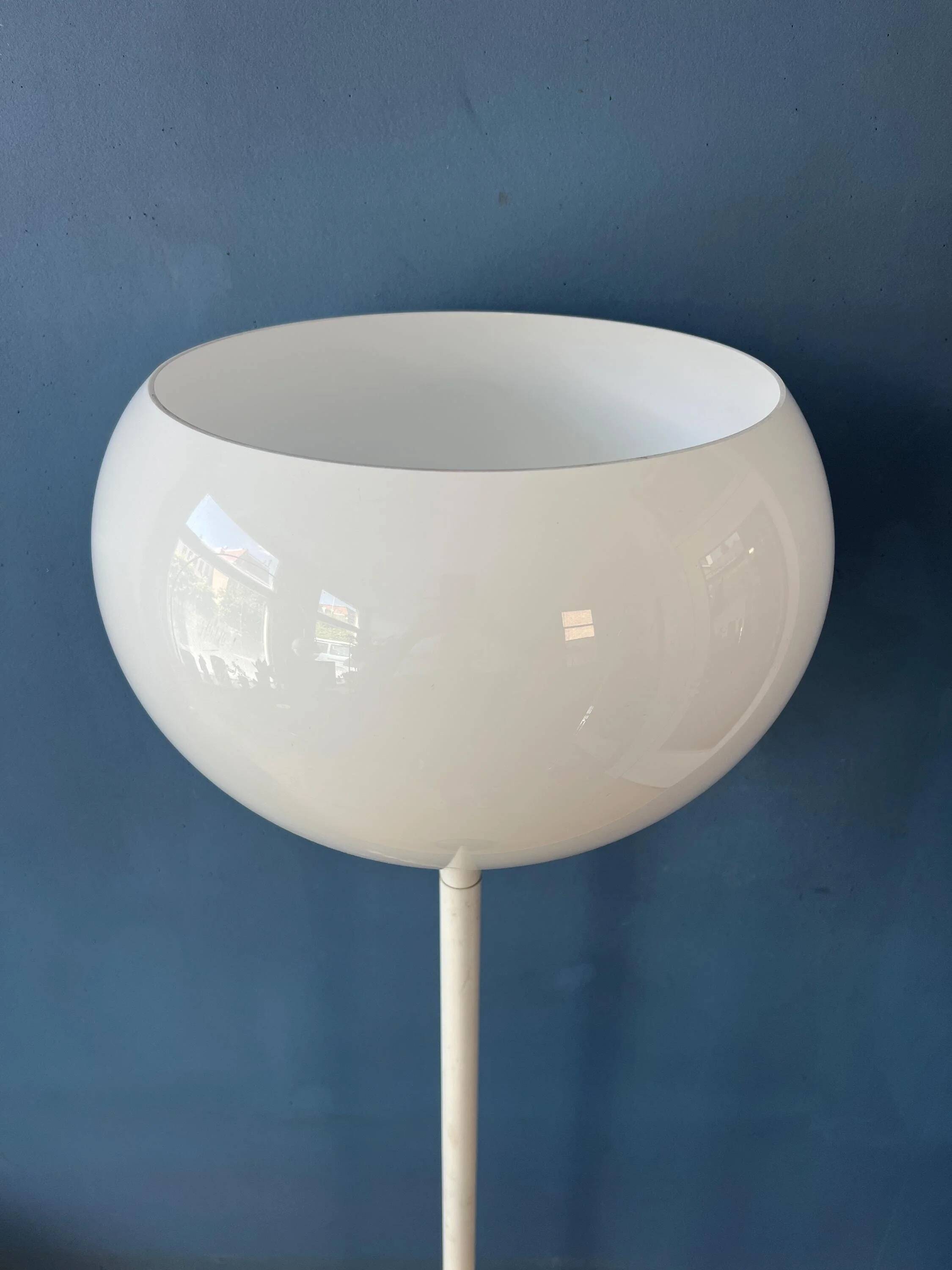 Vintage white floor lamp in Guzzini Space Age Mid-Century style