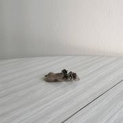 Petit vide-poche en métal argenté