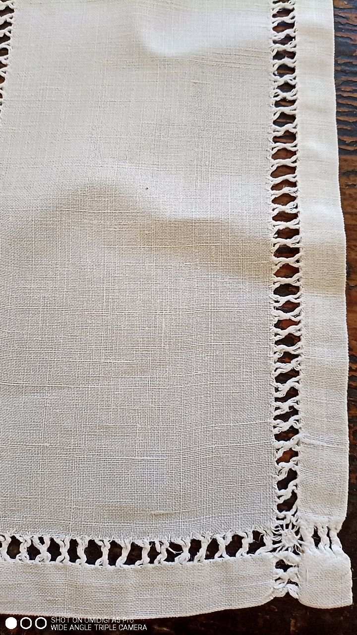 Old centerpiece - 44 x 67 cm