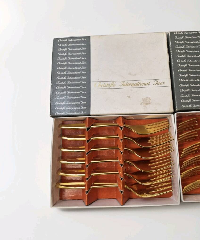 Lot de 12 fourchettes à dessert christofle